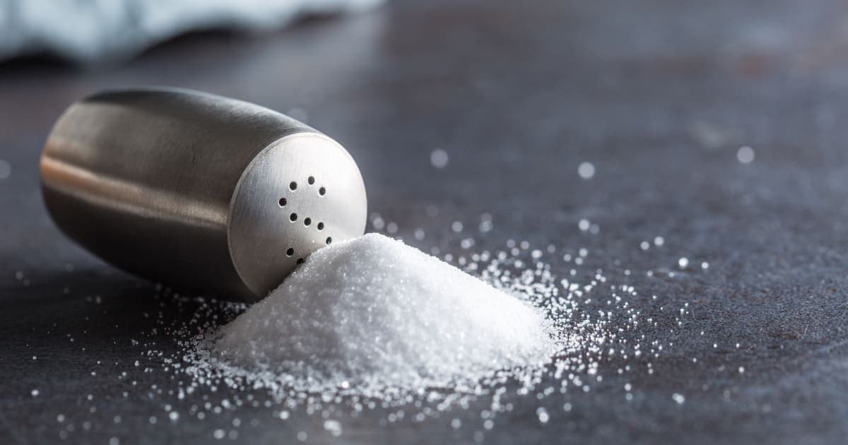 Les Dangers du Sel : Comprendre les Effets d'un Excès de Sodium sur la Santé