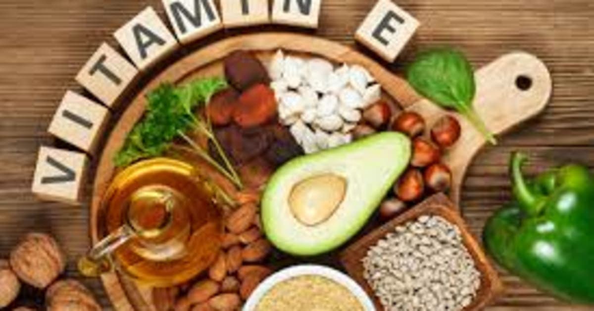 Vitamine E (Tocophérol) : Rôles Essentiels, Bienfaits et Sources Alimentaires